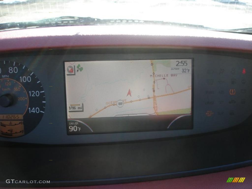 2004 Nissan Quest 3.5 SE Navigation Photos