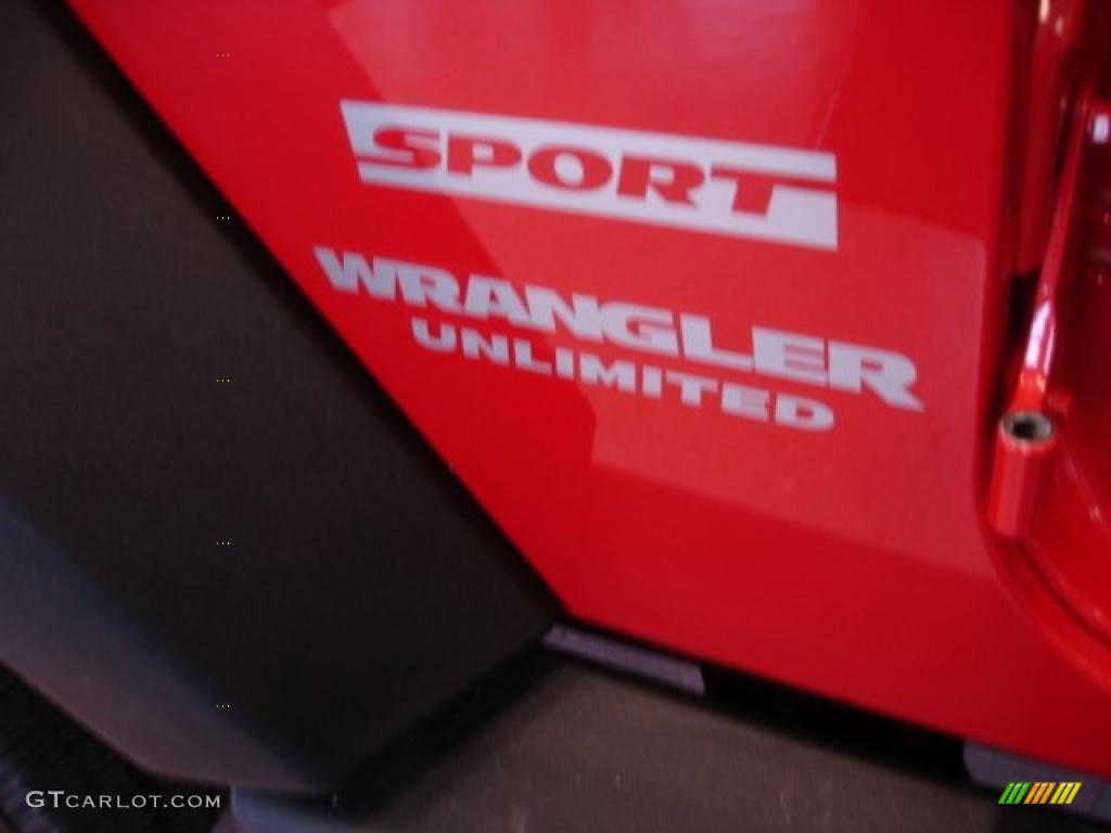 2011 Wrangler Unlimited Sport 4x4 - Flame Red / Black photo #9