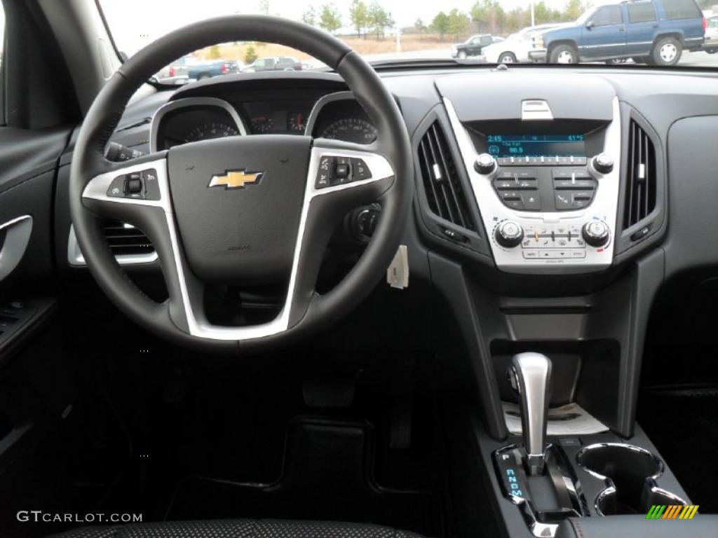 2011 Chevrolet Equinox LT Jet Black Dashboard Photo #44827452