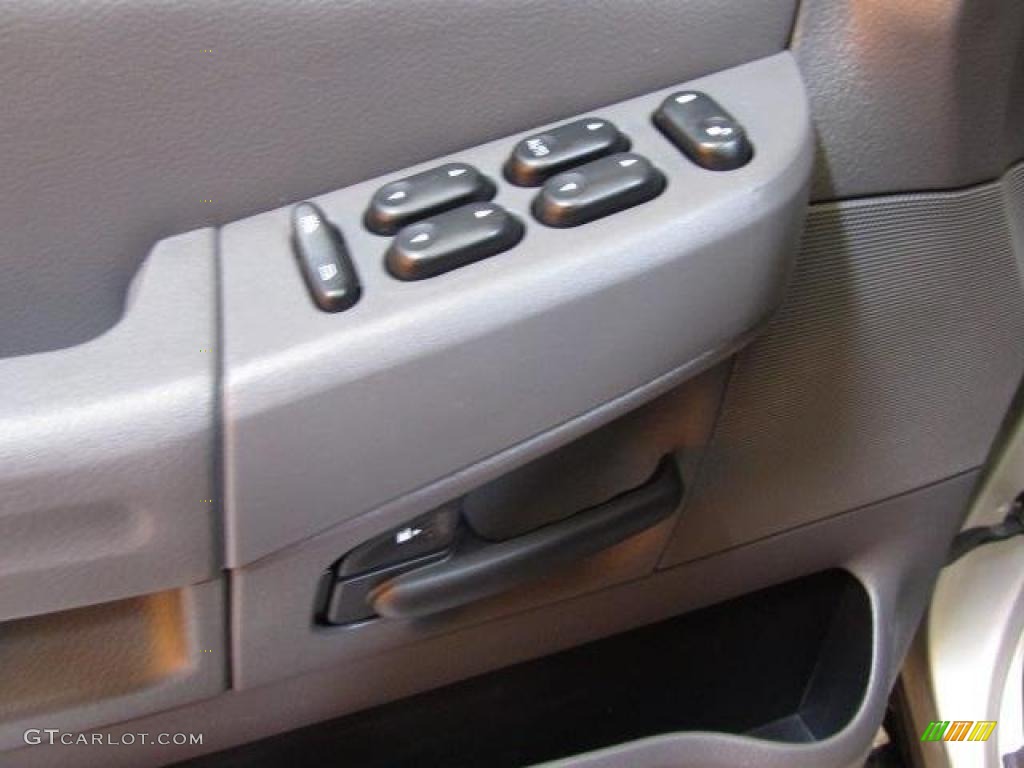 2003 Explorer XLT 4x4 - Silver Birch Metallic / Graphite Grey photo #22