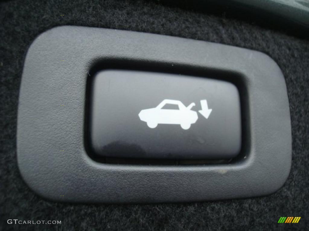 2008 Lexus LS 460 Controls Photo #44833216