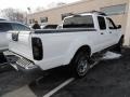 Avalanche White - Frontier XE V6 Crew Cab 4x4 Photo No. 4