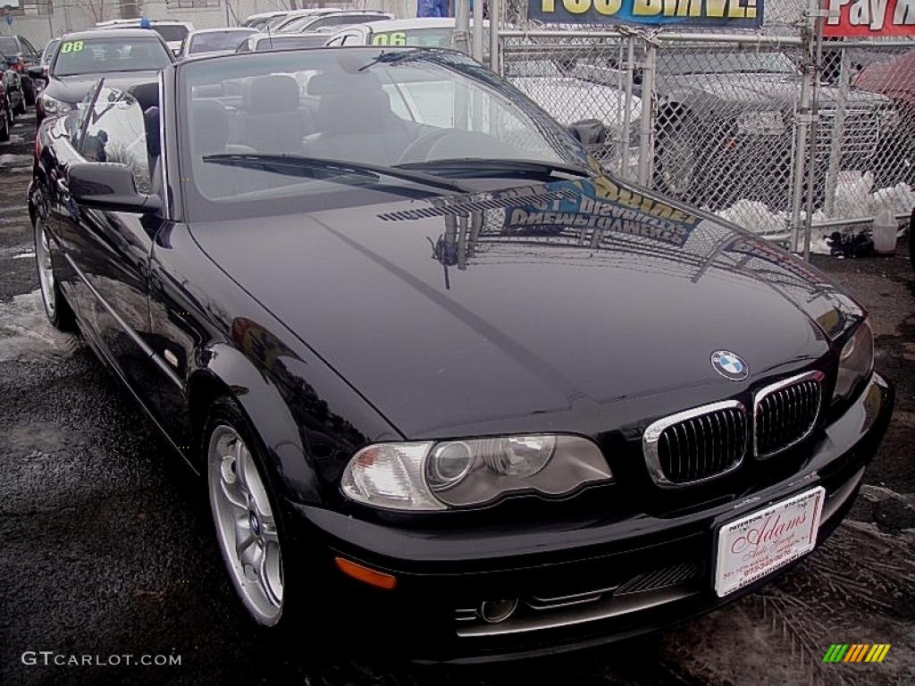 2002 3 Series 330i Convertible - Jet Black / Black photo #2