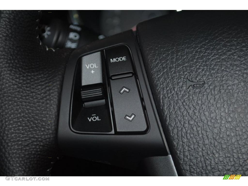 2011 Sorento SX V6 AWD - Bright Silver / Black photo #27