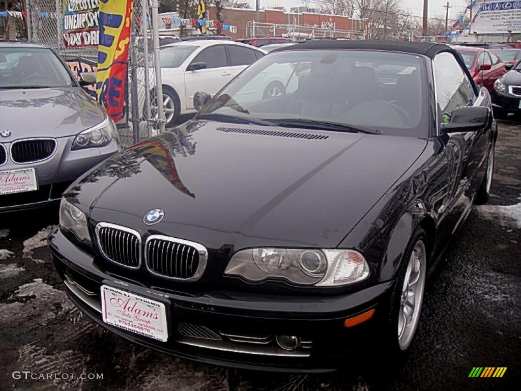 2002 3 Series 330i Convertible - Jet Black / Black photo #35