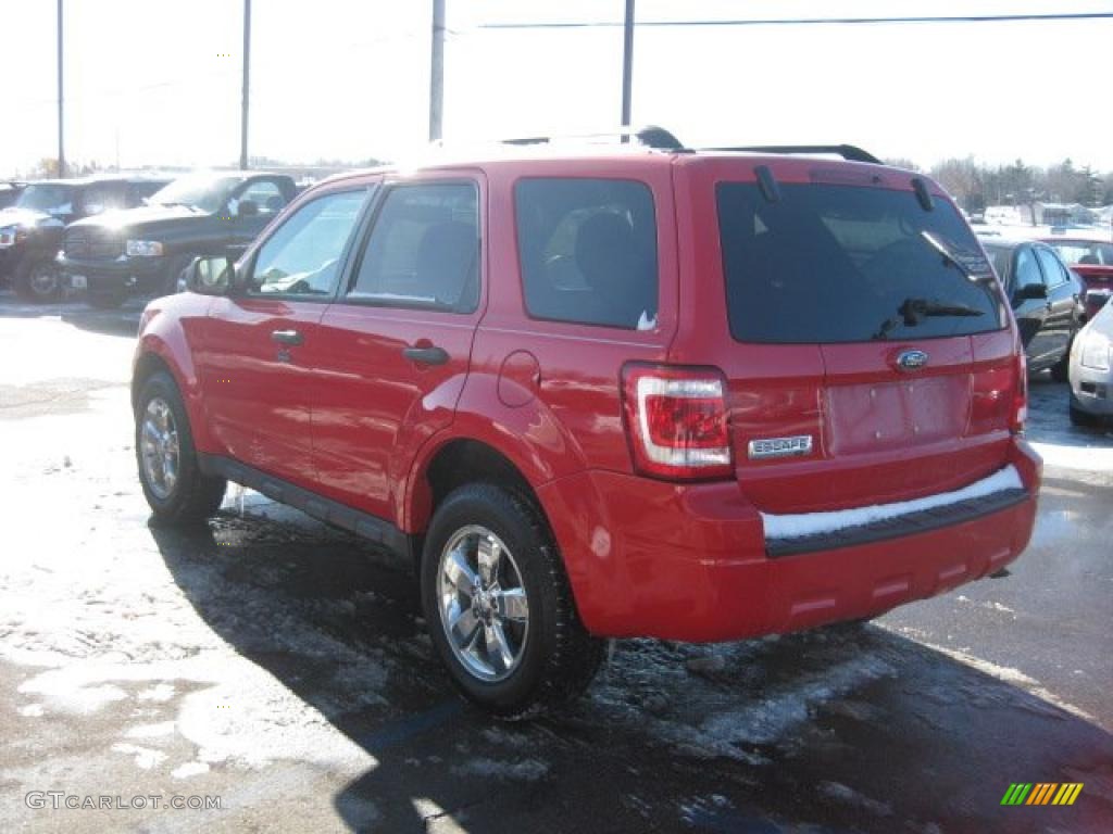 2009 Escape XLT V6 - Torch Red / Charcoal photo #9