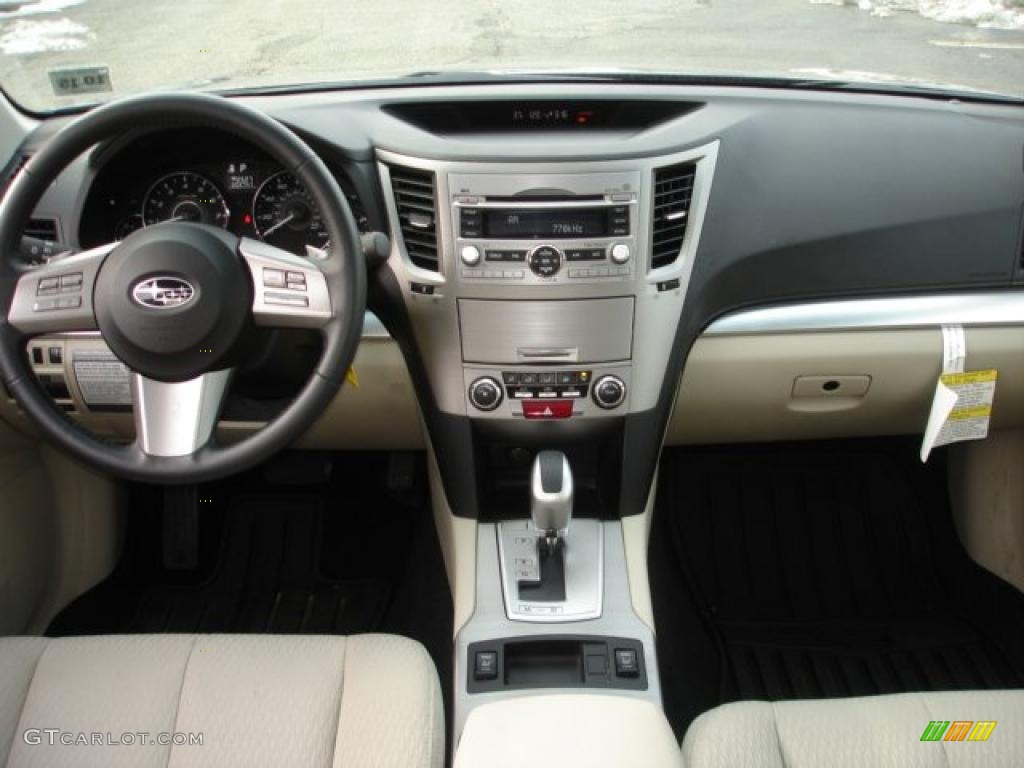 2011 Outback 2.5i Premium Wagon - Azurite Blue Pearl / Warm Ivory photo #12