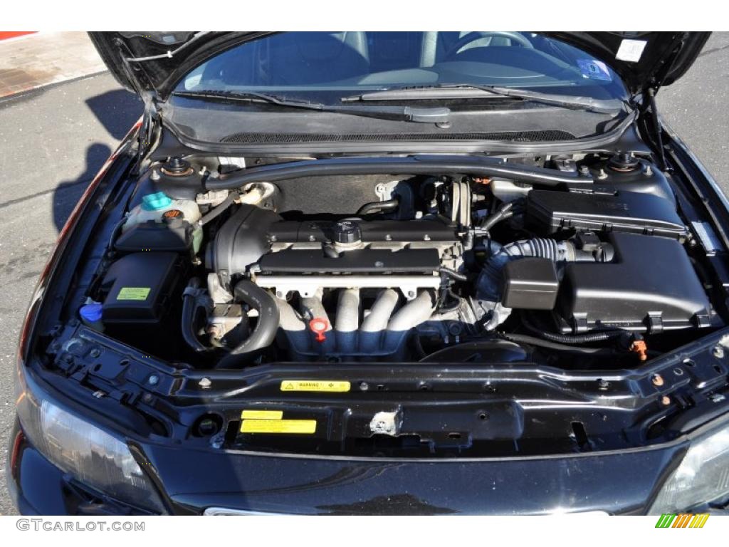 2004 Volvo V70 2.4 2.4 Liter DOHC 20-Valve 5 Cylinder Engine Photo #44840628