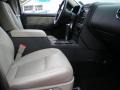2008 Black Ford Explorer XLT 4x4  photo #24