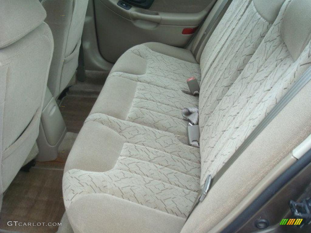 Neutral Interior 2001 Chevrolet Malibu LS Sedan Photo #44860272