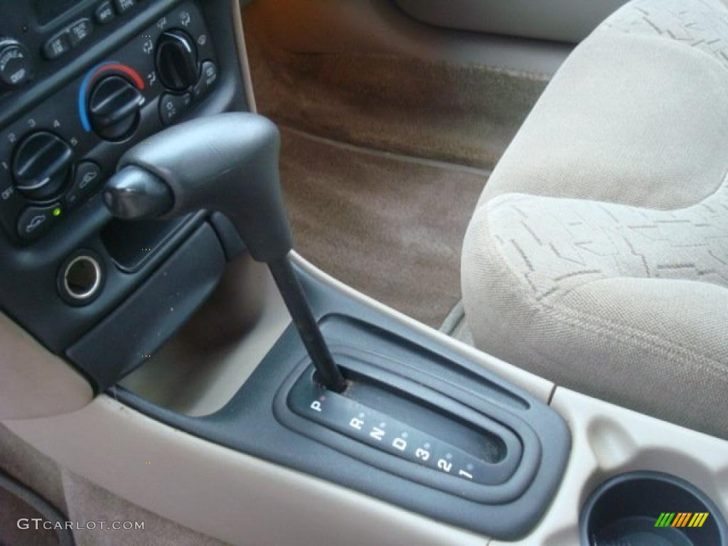 2001 Chevrolet Malibu LS Sedan Transmission Photos