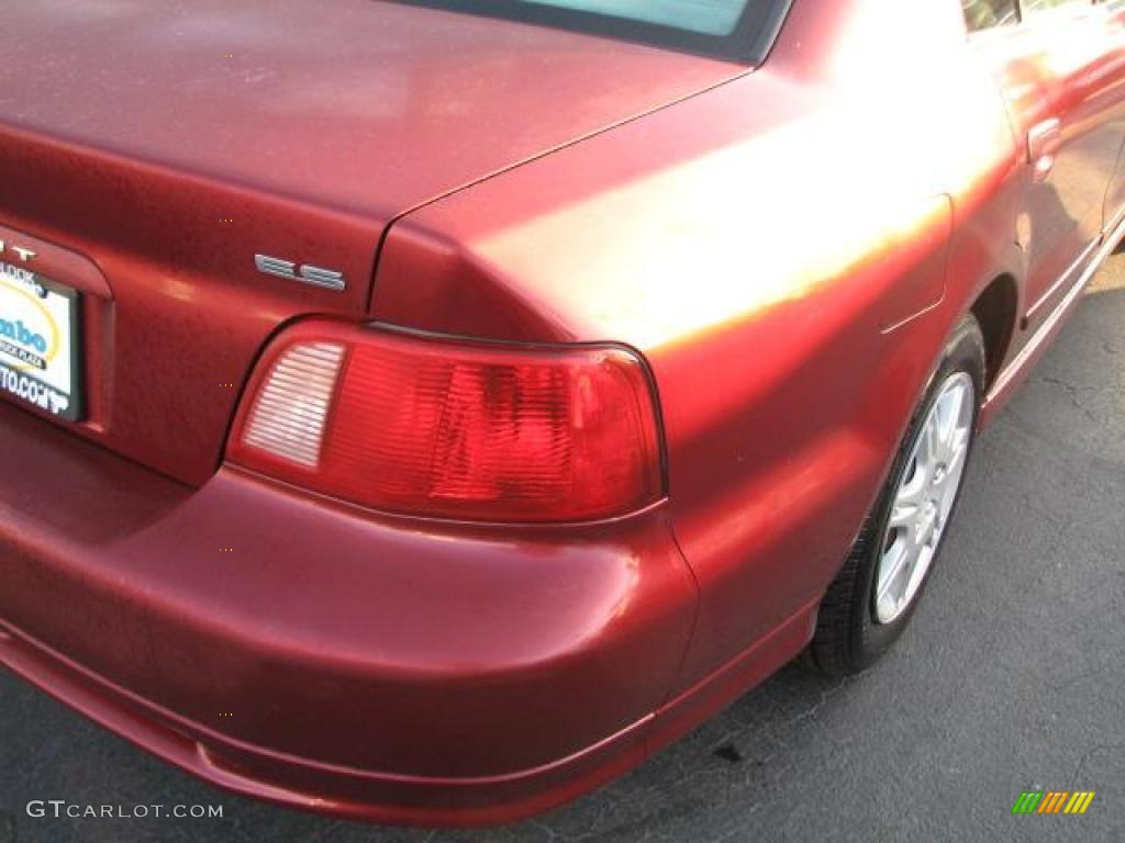 2002 Galant ES - Patriot Red Pearl / Gray photo #10