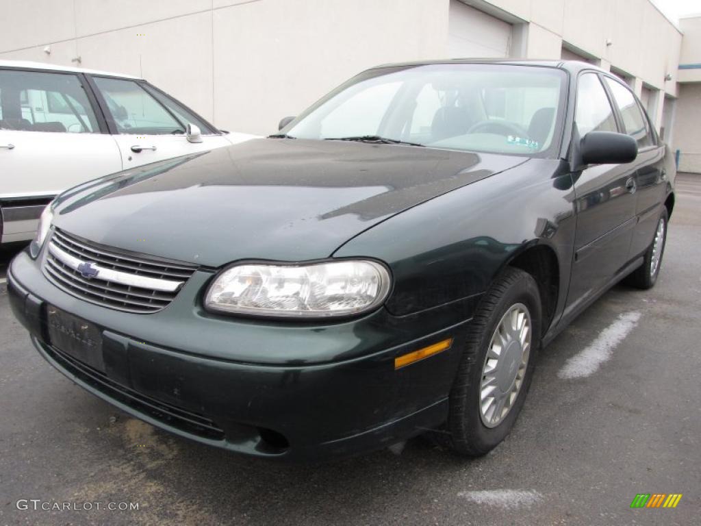 Forest Green Metallic Chevrolet Malibu