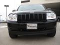 Black - Grand Cherokee Laredo 4x4 Photo No. 8