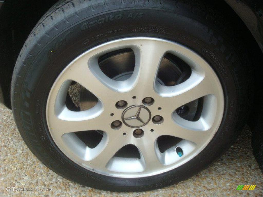2003 Mercedes-Benz CLK 320 Coupe Wheel Photo #44868916