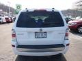 Oxford White - Mariner V6 4WD Photo No. 3