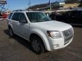Oxford White - Mariner V6 4WD Photo No. 6