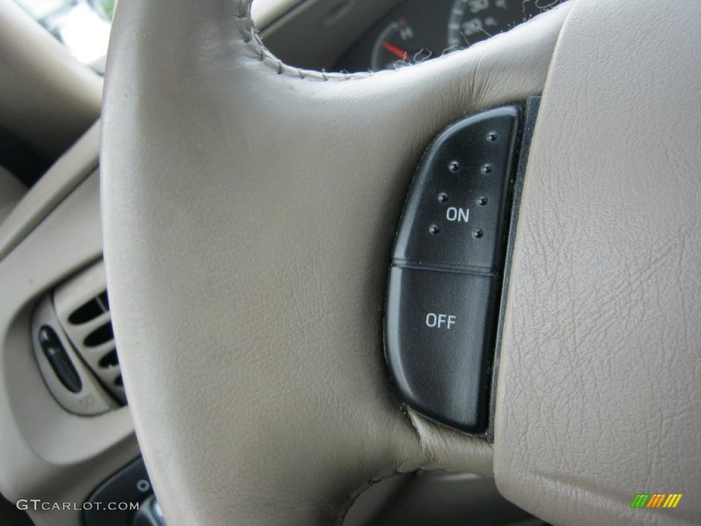 2004 Ford F150 XLT Heritage SuperCab Controls Photo #44869552