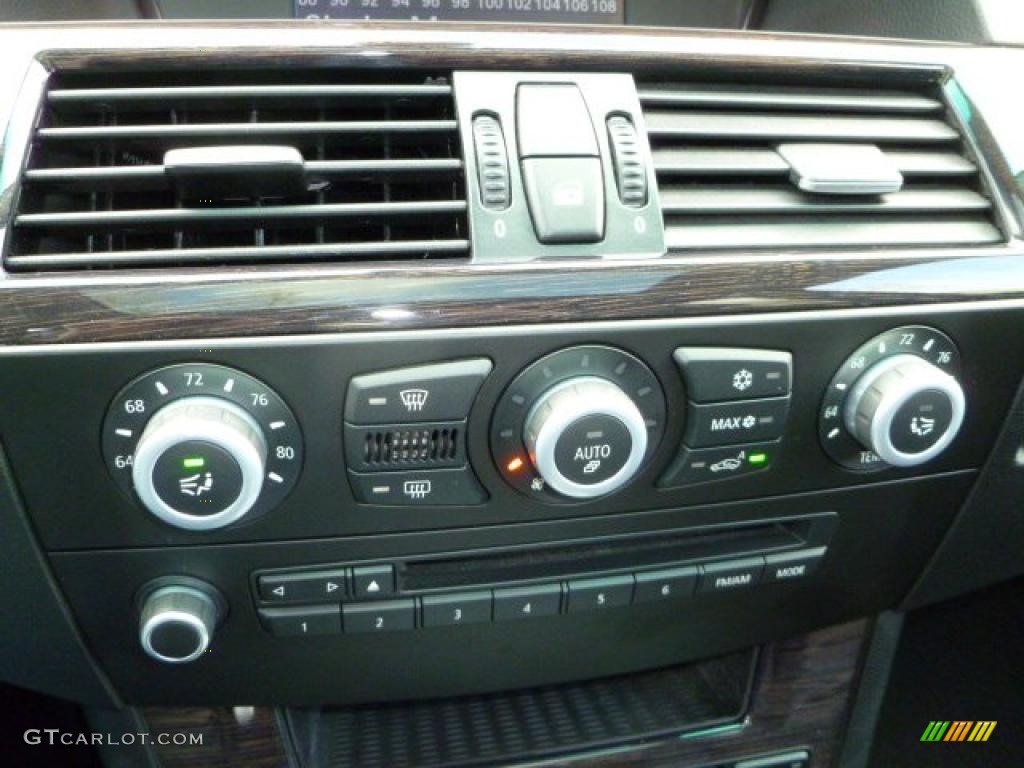 2008 BMW 5 Series 550i Sedan Controls Photo #44869748