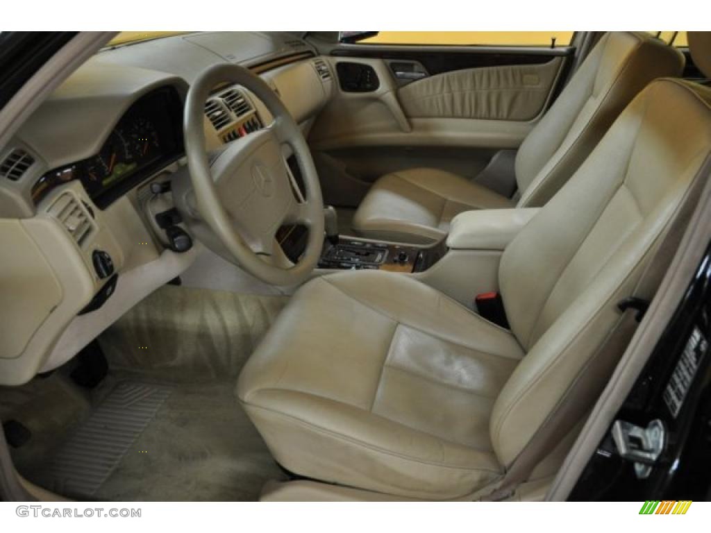 Parchment Interior 1999 Mercedes-Benz E 320 4Matic Wagon Photo #44871745