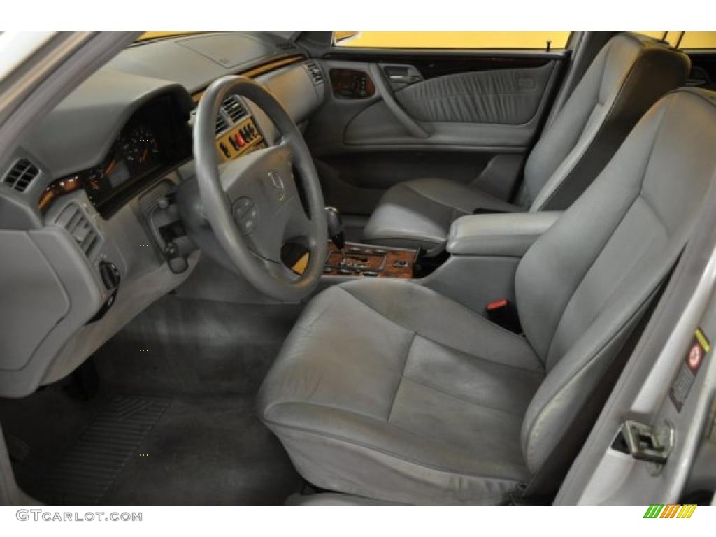 Ash Interior 2001 Mercedes-Benz E 320 4Matic Wagon Photo #44872093