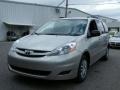 2007 Silver Shadow Pearl Toyota Sienna LE  photo #1