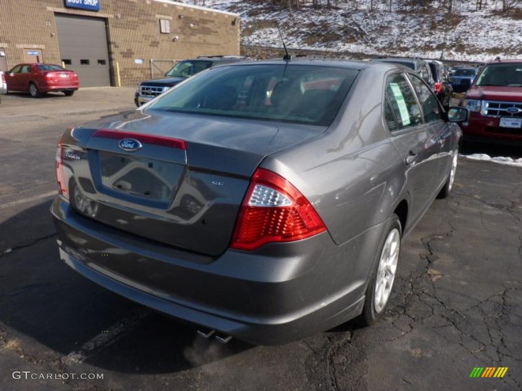 2011 Fusion SE - Sterling Grey Metallic / Charcoal Black photo #2