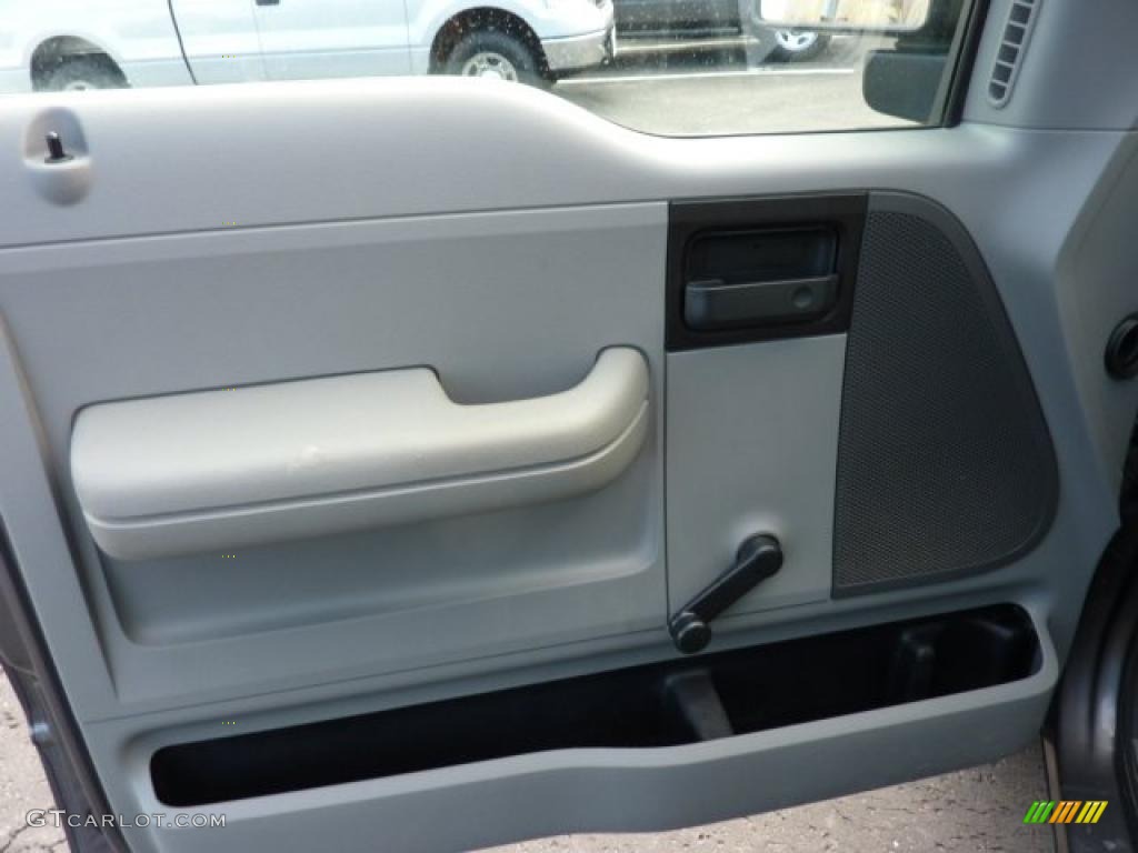 2005 F150 XL SuperCab 4x4 - Dark Shadow Grey Metallic / Medium Flint Grey photo #11