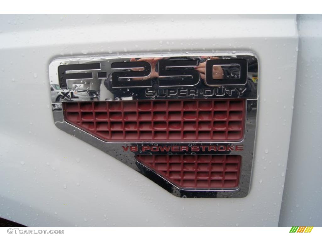 2008 Ford F250 Super Duty XL Regular Cab Marks and Logos Photo #44878165