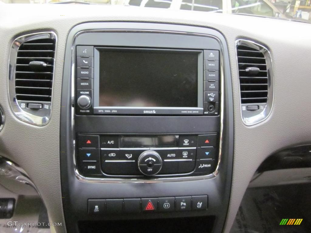 2011 Dodge Durango Crew 4x4 Controls Photo #44879245