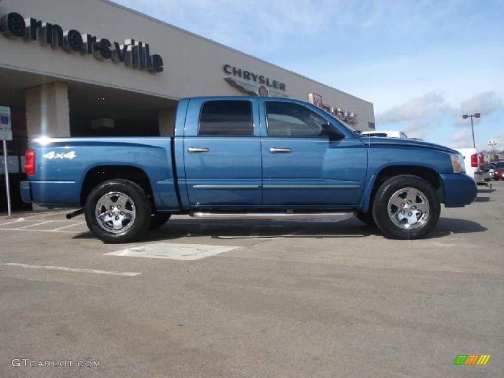 Atlantic Blue Pearl 2005 Dodge Dakota SLT Quad Cab 4x4 Exterior Photo #44880025