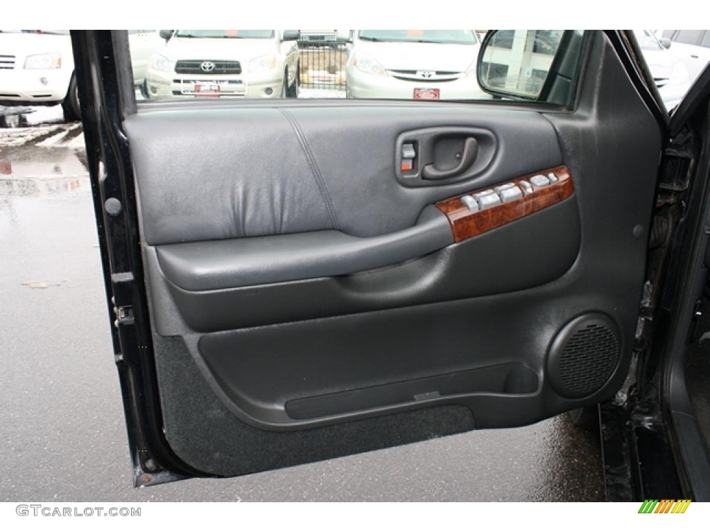 1999 Oldsmobile Bravada AWD Graphite Door Panel Photo #44880487