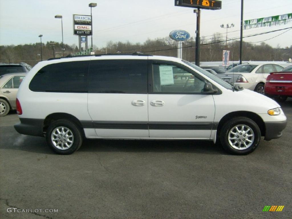 1999 Grand Voyager Expresso - Bright White / Mist Gray photo #8