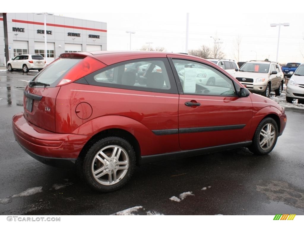 Sangria Red Metallic 2000 Ford Focus ZX3 Coupe Exterior Photo #44881271