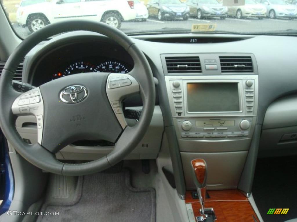 2011 Toyota Camry XLE V6 Ash Dashboard Photo #44888421