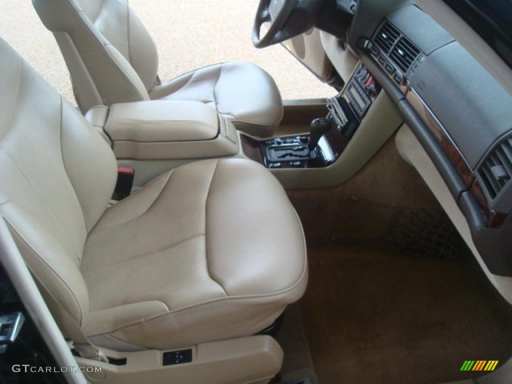 Parchment Interior 1997 Mercedes-Benz S 500 Sedan Photo #44888645