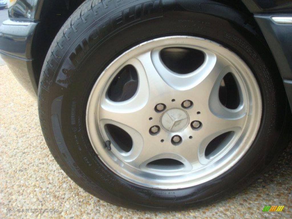1997 Mercedes-Benz S 500 Sedan Wheel Photos