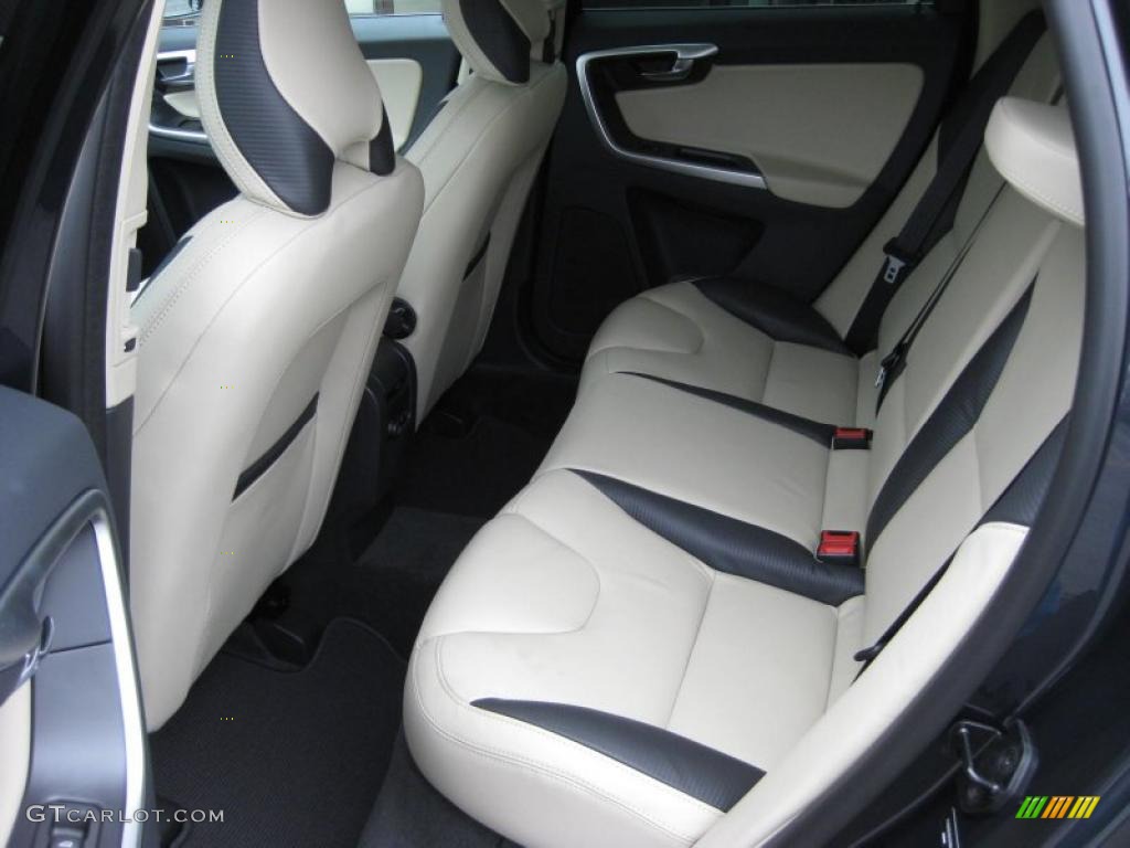 2011 Volvo XC60 T6 AWD R-Design interior Photo #44892479