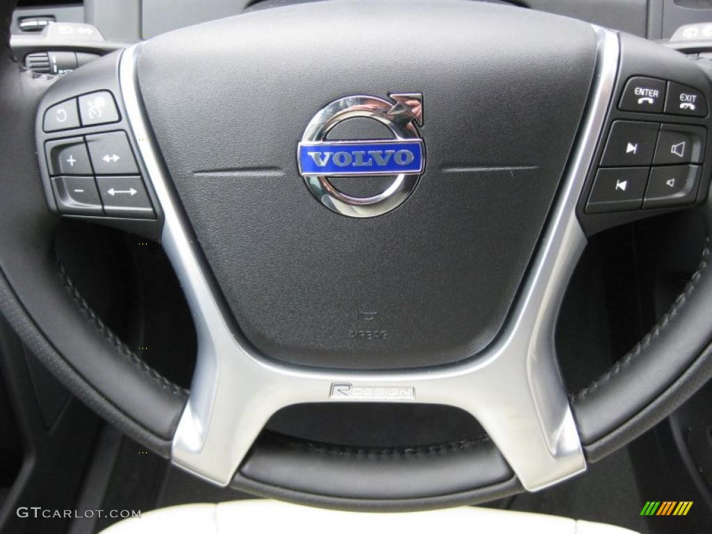 2011 Volvo XC60 T6 AWD R-Design Controls Photo #44892653