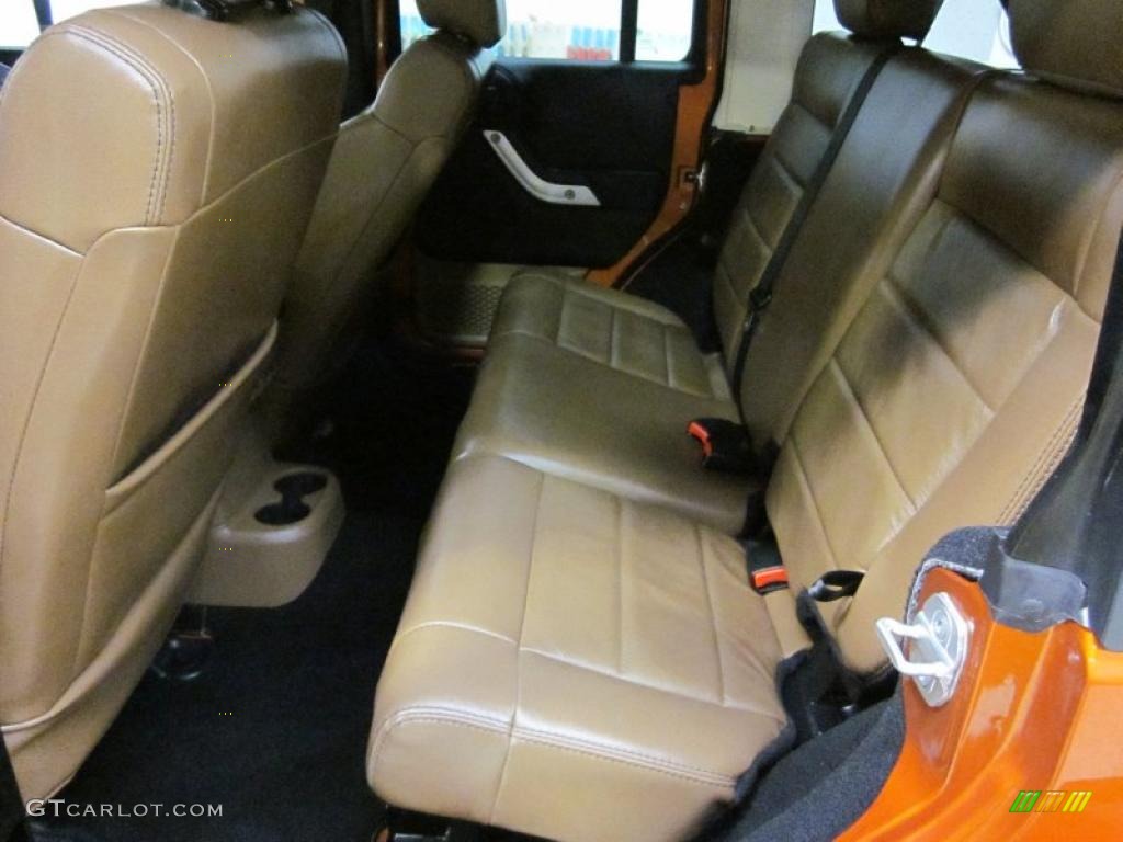 Black/Dark Saddle Interior 2011 Jeep Wrangler Unlimited Sahara 4x4 Photo #44892665