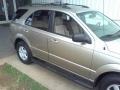 2006 Sand Beige Kia Sorento LX  photo #21