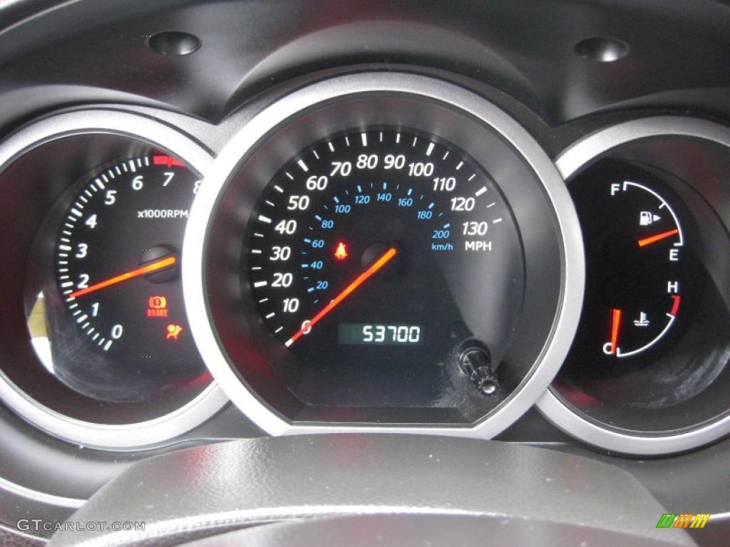 2006 Suzuki Grand Vitara XSport Gauges Photo #44894157