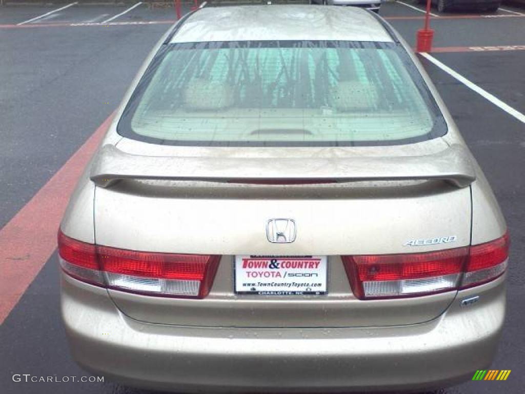 2003 Accord EX V6 Sedan - Desert Mist Metallic / Ivory photo #4