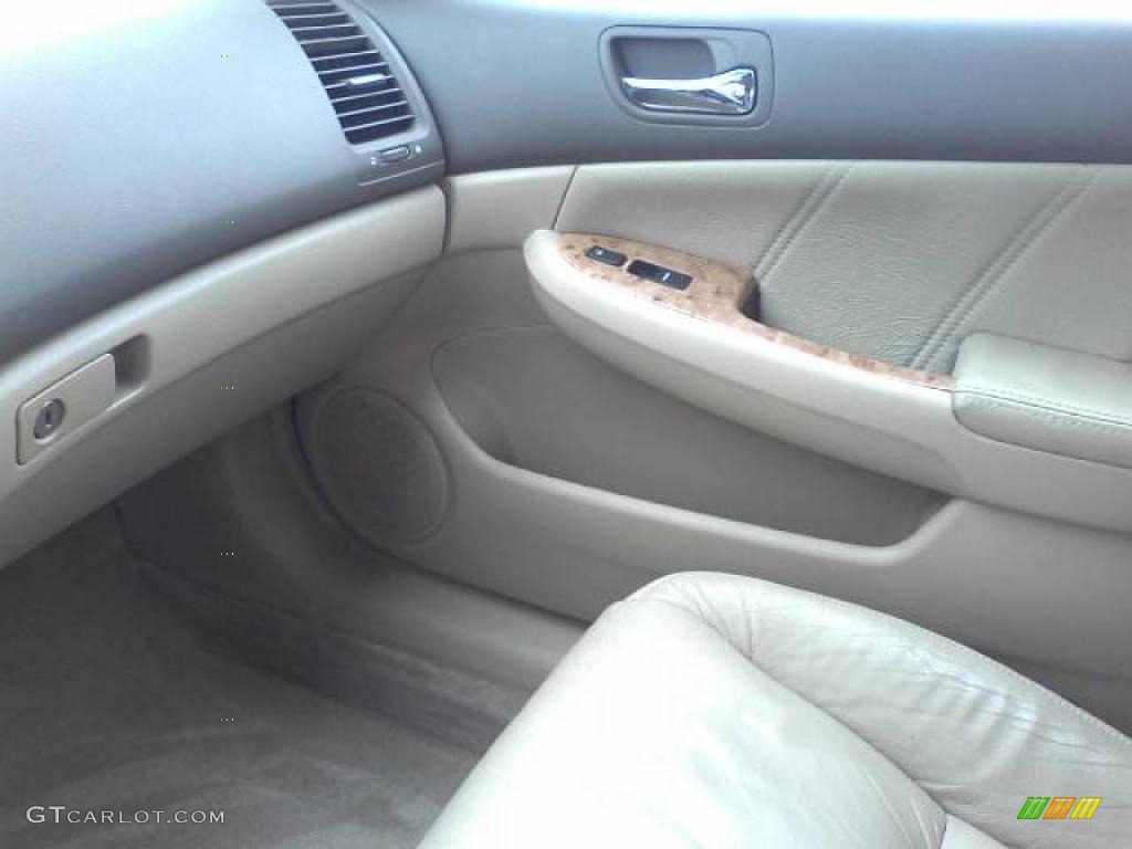 2003 Accord EX V6 Sedan - Desert Mist Metallic / Ivory photo #11