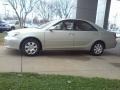 Lunar Mist Metallic - Camry LE Photo No. 18