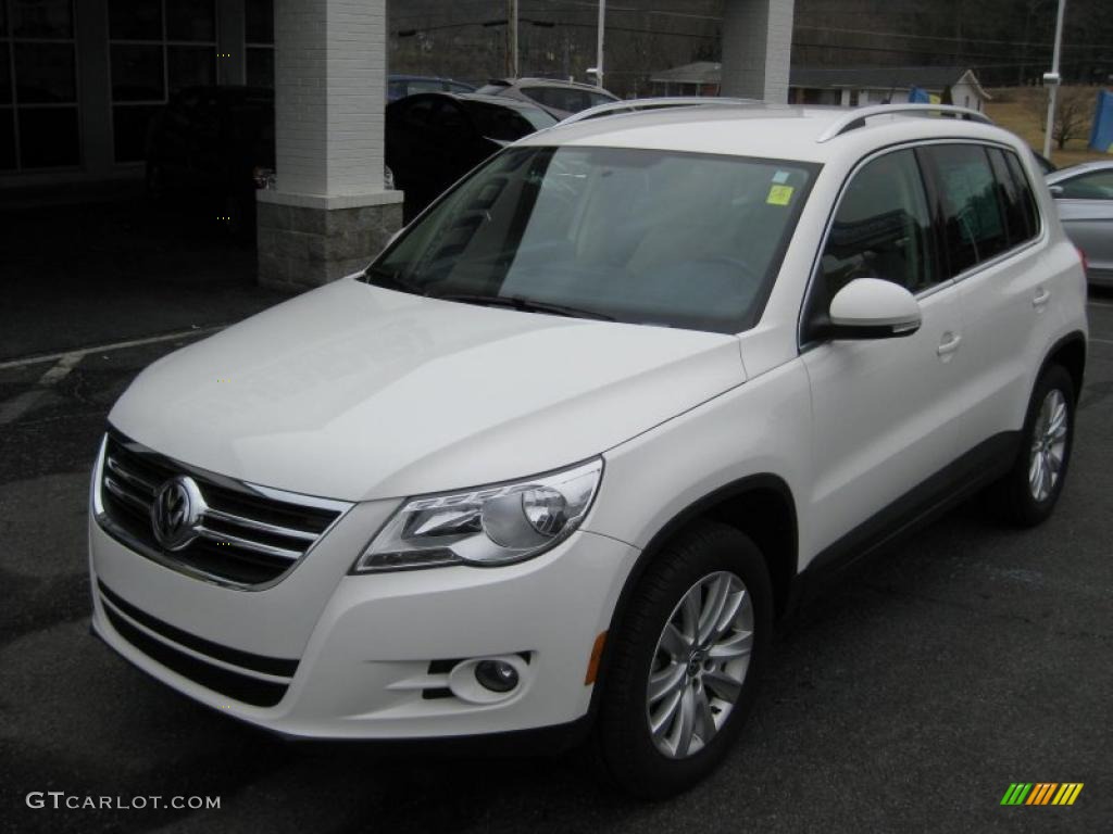 Candy White 2009 Volkswagen Tiguan SE 4Motion Exterior Photo #44895666