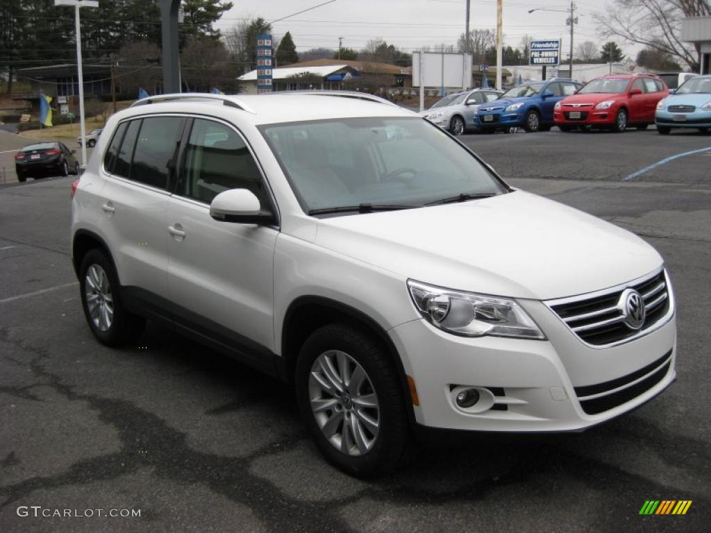 Candy White 2009 Volkswagen Tiguan SE 4Motion Exterior Photo #44895702