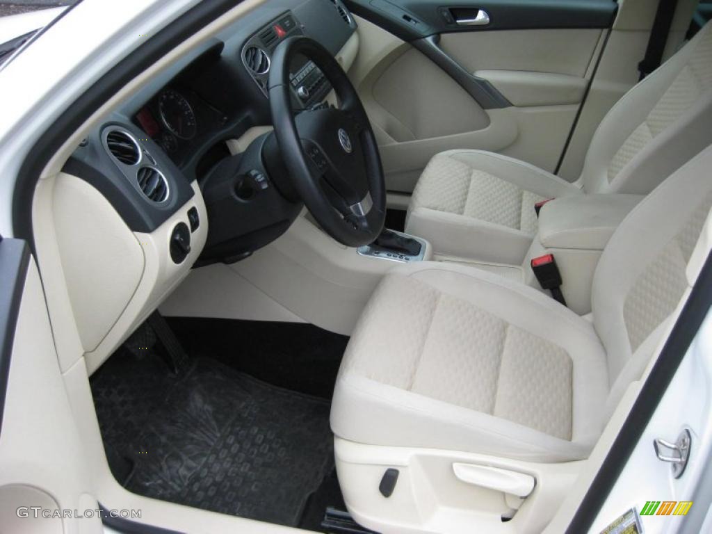 Sandstone Interior 2009 Volkswagen Tiguan SE 4Motion Photo #44895878