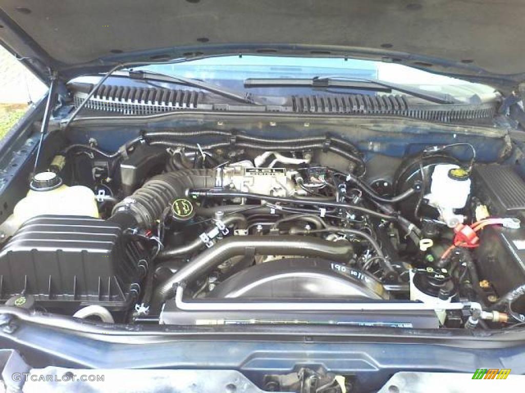 2005 Ford Explorer XLT 4x4 4.6 Liter SOHC 16-Valve V8 Engine Photo #44896334