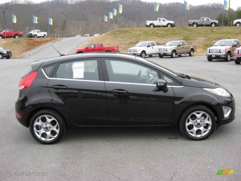 Tuxedo Black Metallic 2011 Ford Fiesta SES Hatchback Exterior Photo #44896586